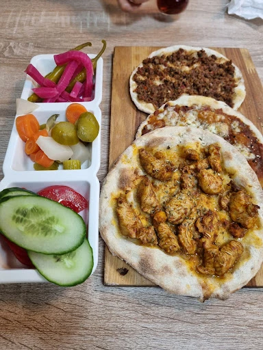 Eufurat Restaurant / Duisburg photo 3