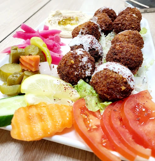 Eufurat Restaurant / Duisburg photo 8